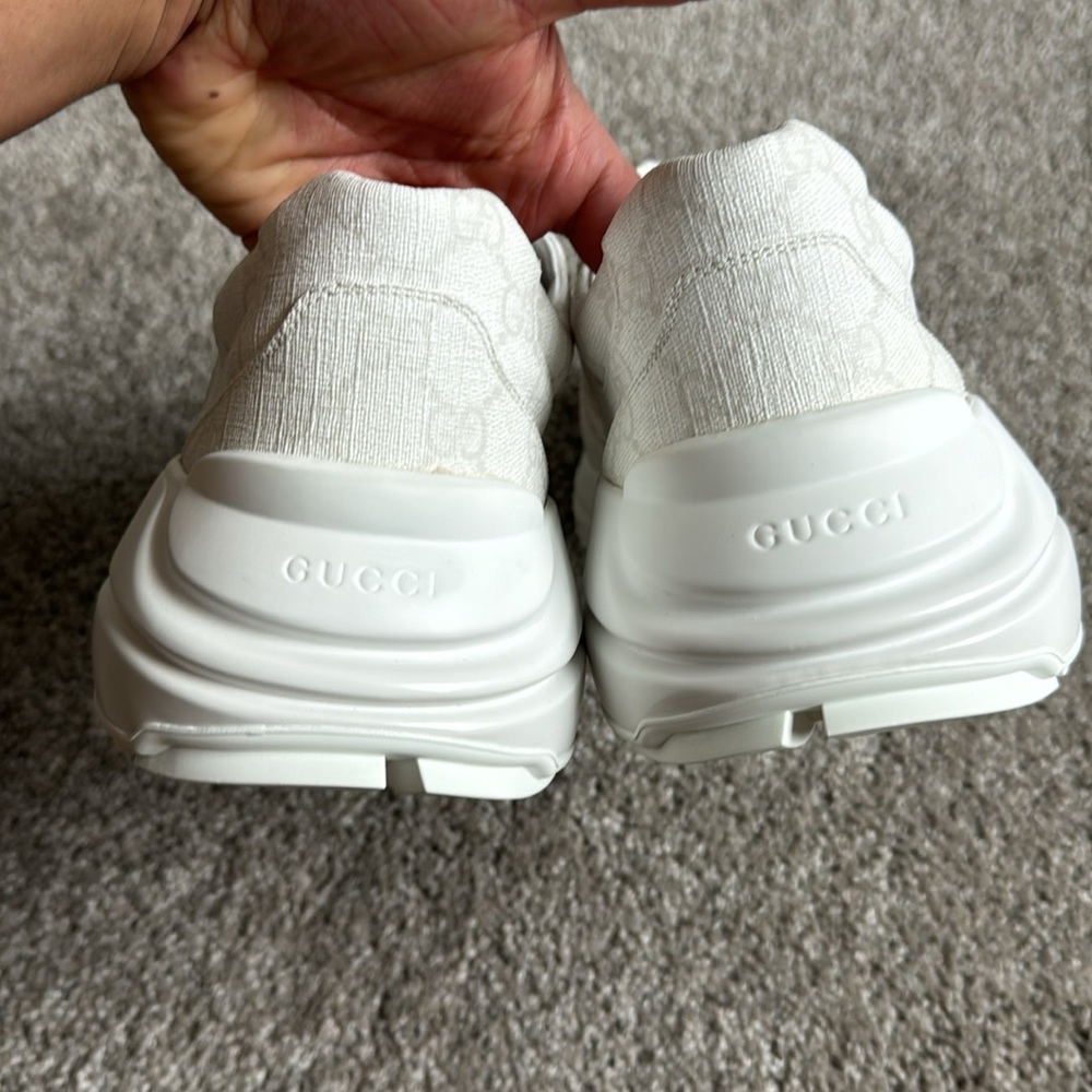 Gucci Rhyton Sneaker - Picture 6 of 10